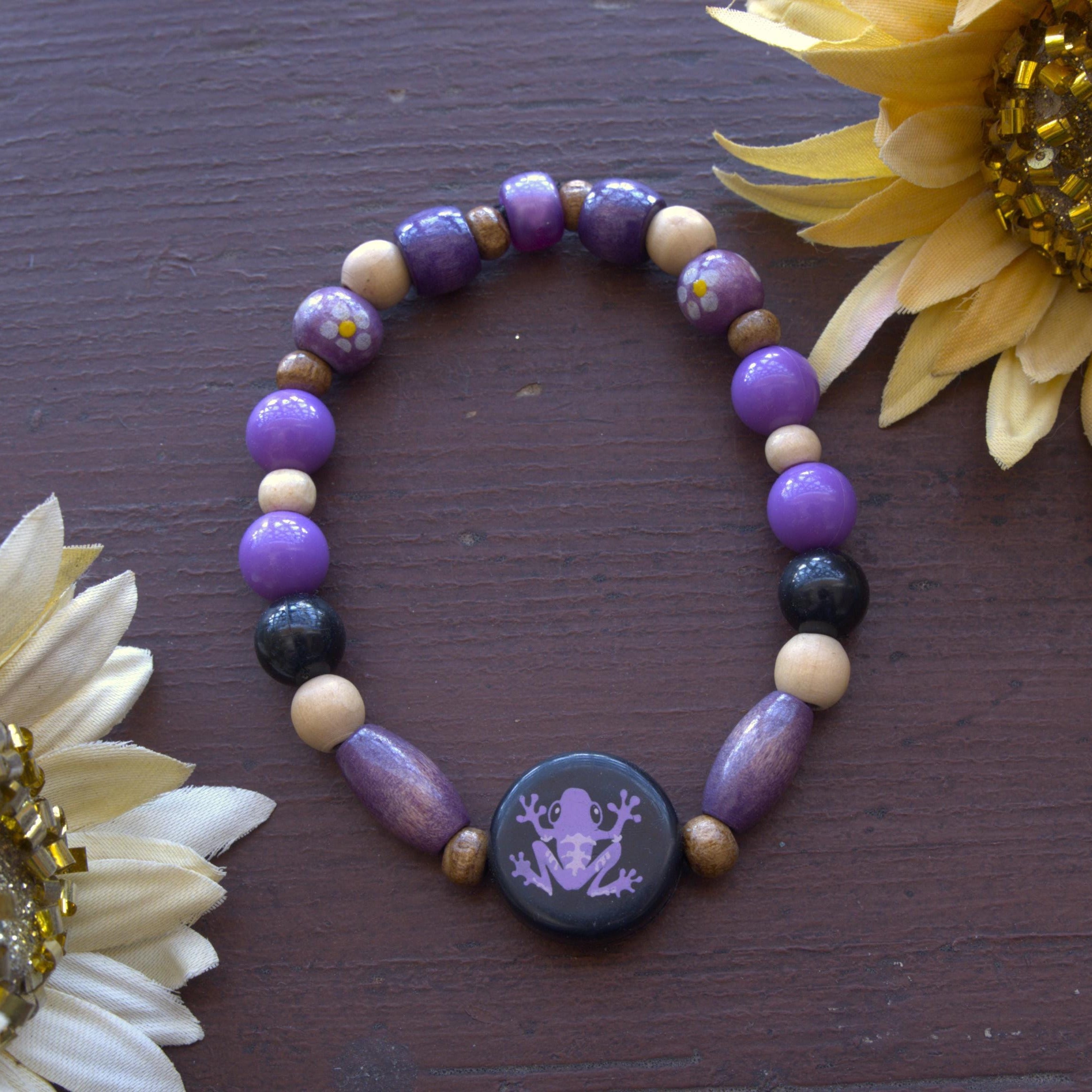 Retro purple frog bracelet for skaters, stoners, casual wear