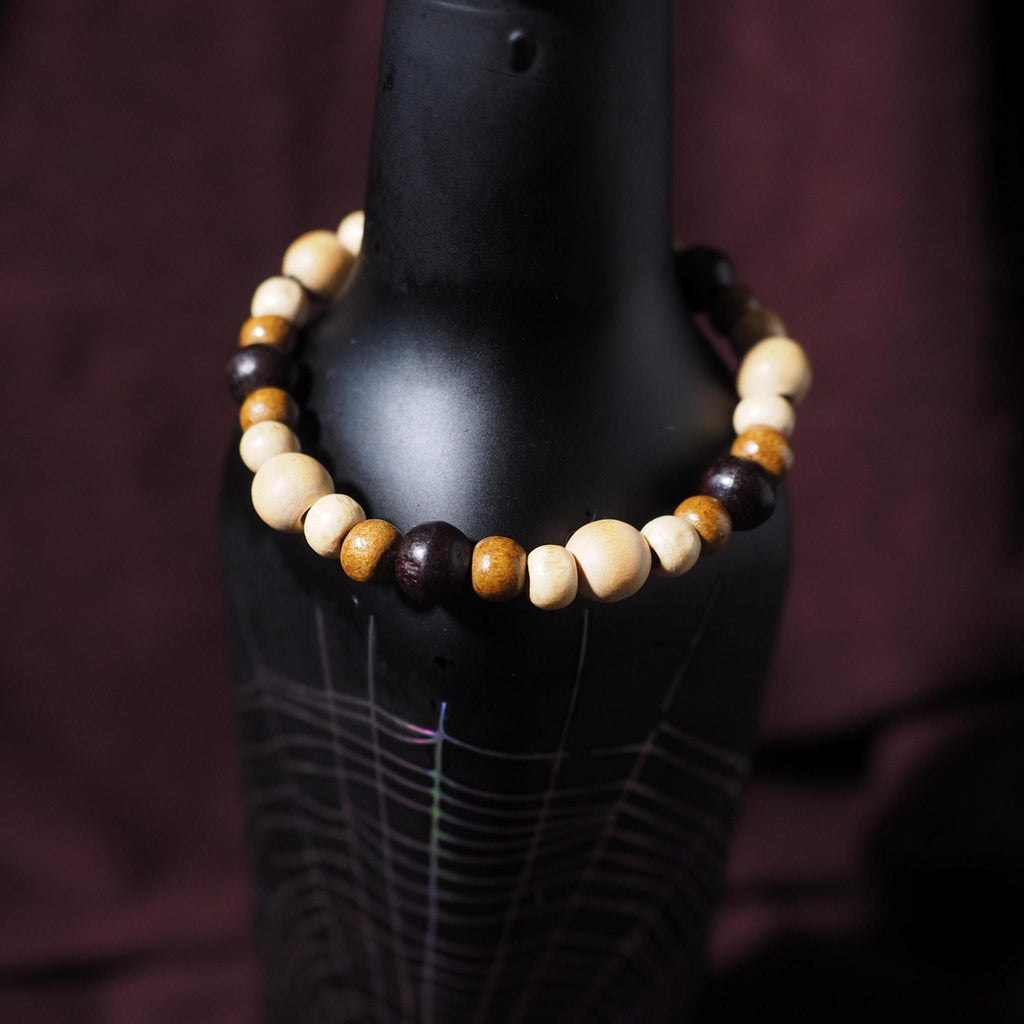 Small wooden bead bracelet for casual wear