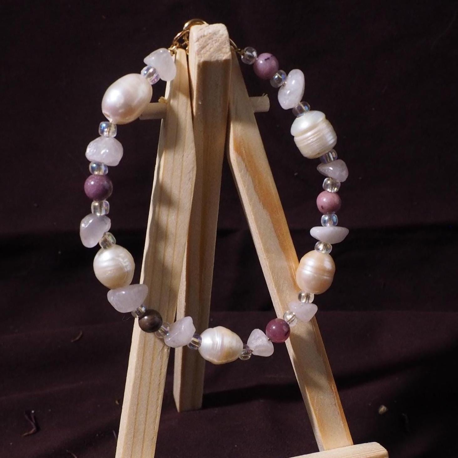 Boho wire bracelet with rose quartz, pearls and rhodonite for dates, weddings, everyday wear