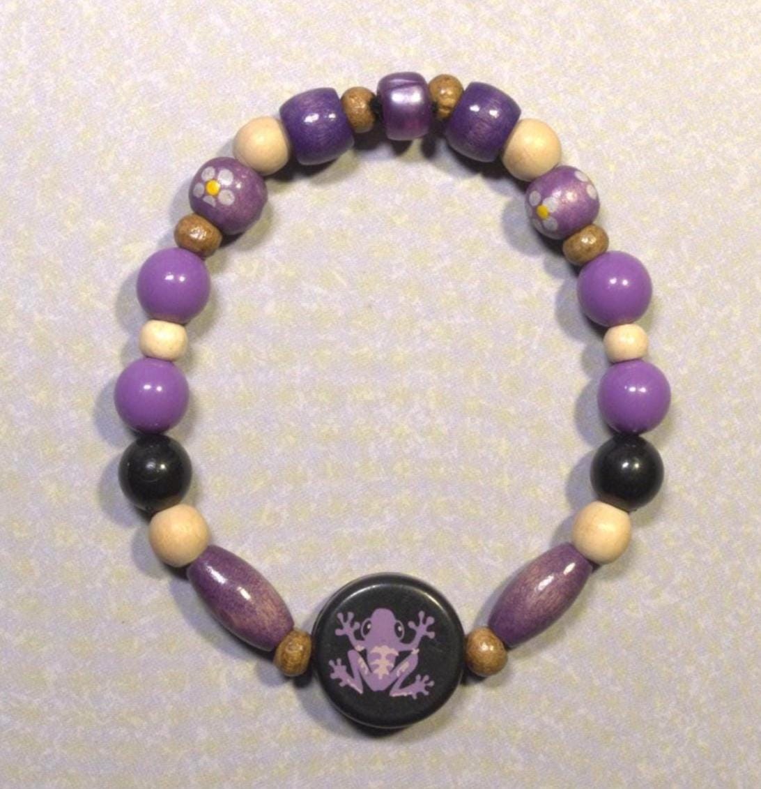 Retro purple frog bracelet for skaters, stoners, casual wear